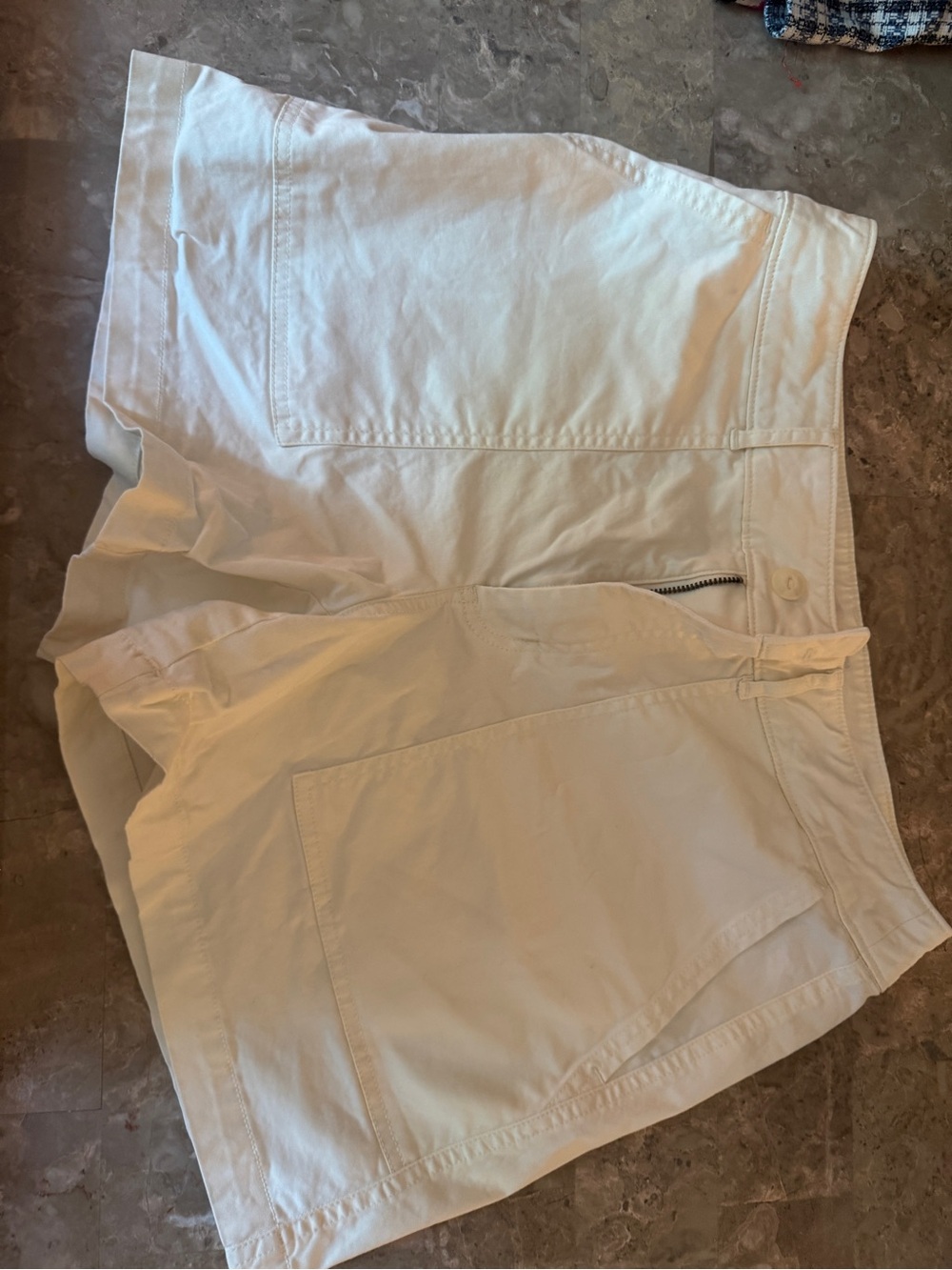 Universal Thread Cream Cargo-Style Bermuda Shorts
